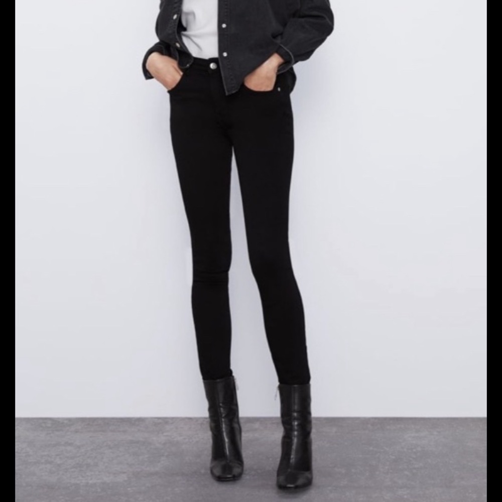 ZARA black sculpt skinny jeans NWOT never worn